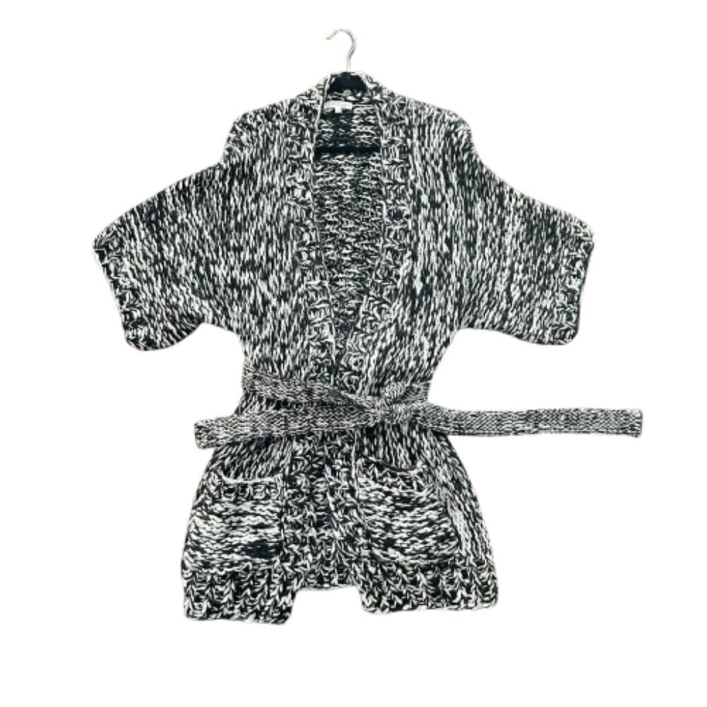 ANTHROPOLOGIE Little Lies Black & WHite Chunky Knit Sweater Size Small / Medium